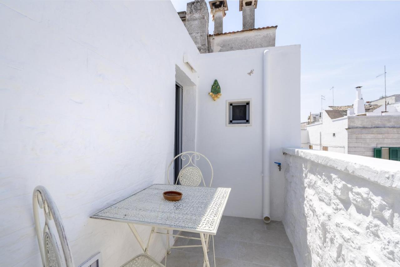 Suite La Scala Del Borgo Cisternino Dış mekan fotoğraf